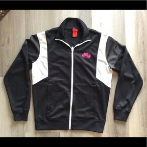 Nike zipper sweatshirt L